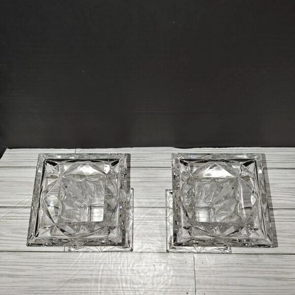 German PartyLite Quad Prism 7” Crystal Square Pedestal Pillar Candle Holder Vase - Picture 2 of 9